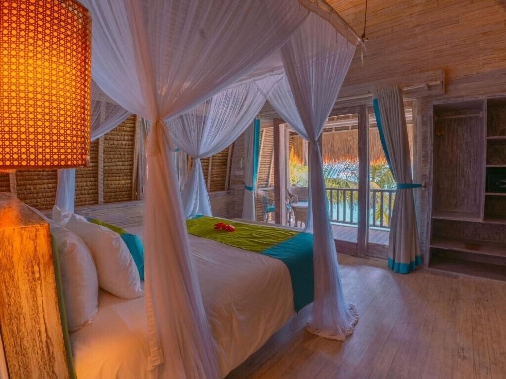 Фото Hai Tide Beach Resort 4*