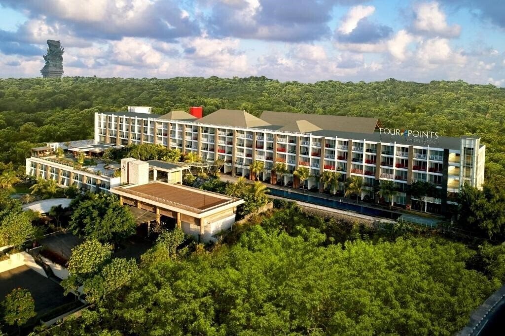 Готель Four Points By Sheraton Bali, Ungasan 4*