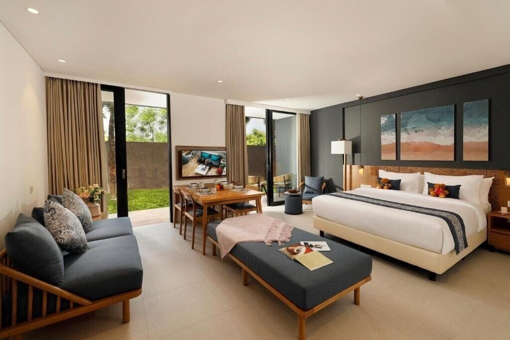 Фото Citadines Berawa Beach Bali 4*