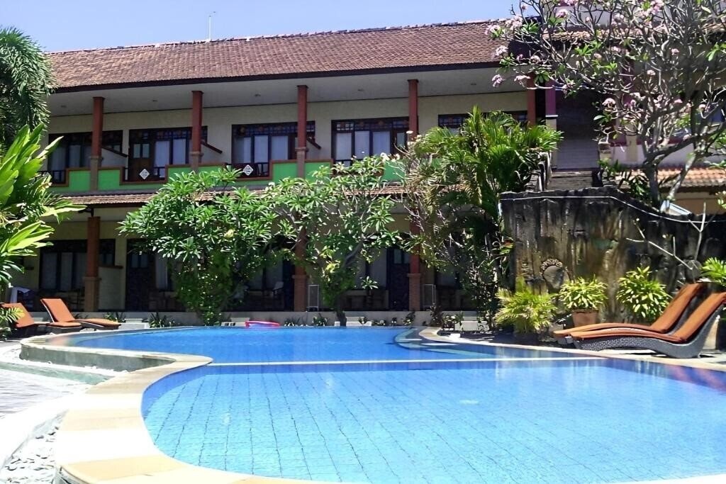Готель Bali Diva Hotel Kuta 3*