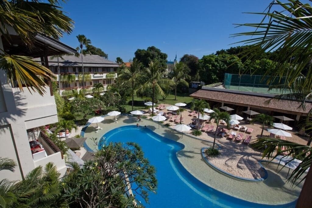 Отель Blu-Zea Resort By Double Six 4*