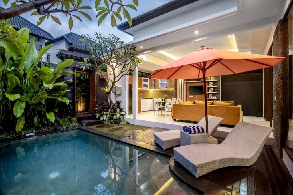 Фото Puri Keraton Seminyak 5*
