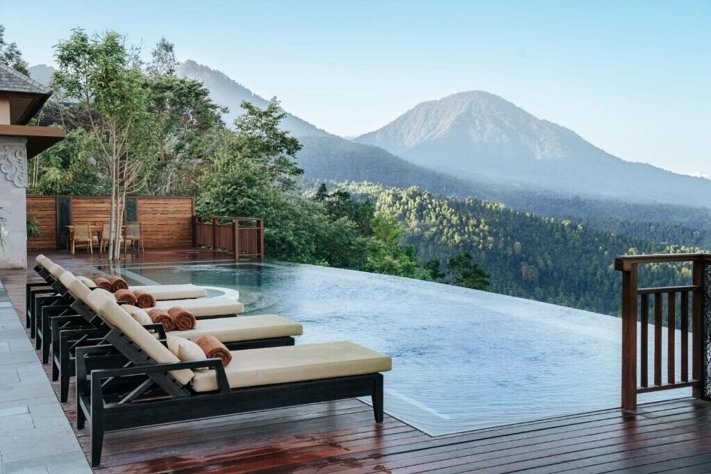 Отель Elevate Bali 5*