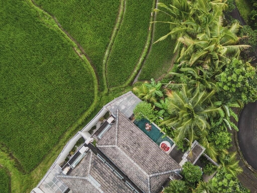 Готель Asvara Villa Ubud 5*