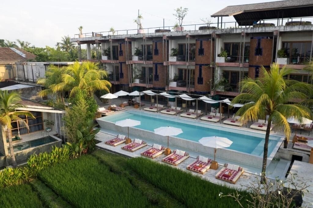 Готель Shore Amora Canggu 4*