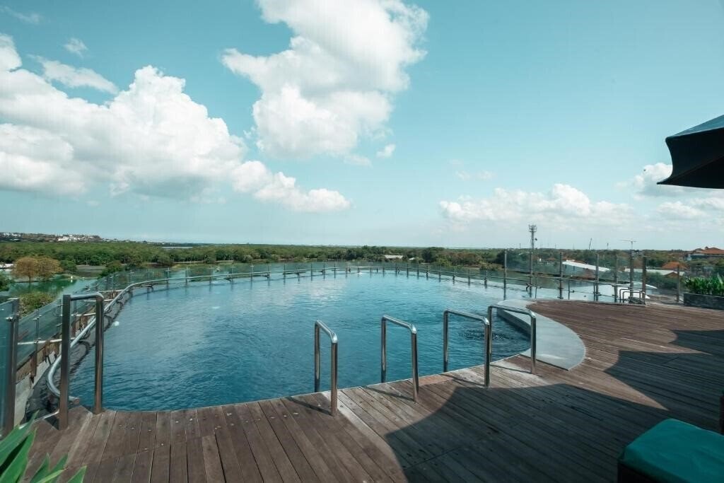 Зображення The Nest Hotel Nusa Dua 5*