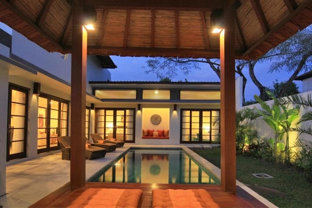 Отель Destiny Villa Seminyak 4*