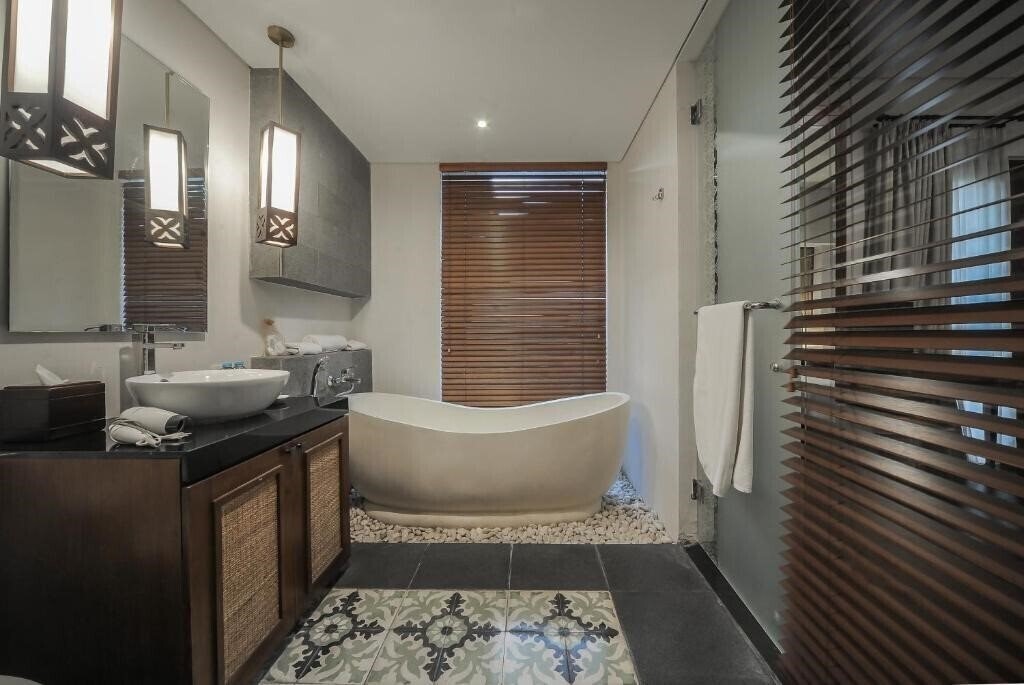 Фото Gaing Mas Jimbaran Villas by Gaing Mas Group 4*