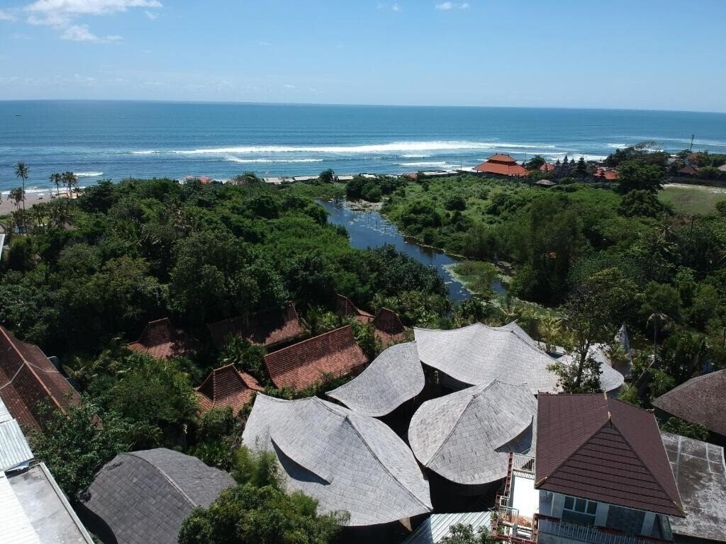 Готель Zin Canggu Resort Villas 4*