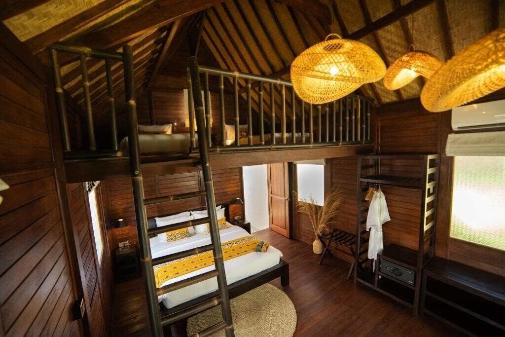 Готель Kayu Village 5*
