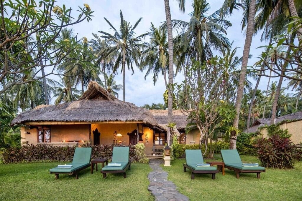 Картинка Alam Anda Ocean Front Resort & SPA 4*