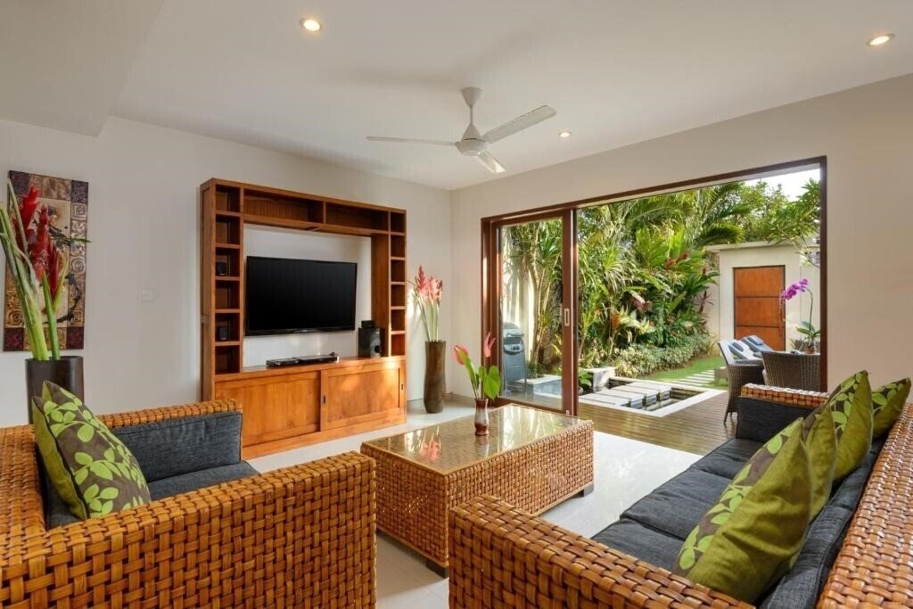 Фотографія Echo Beach Townhouses 4*