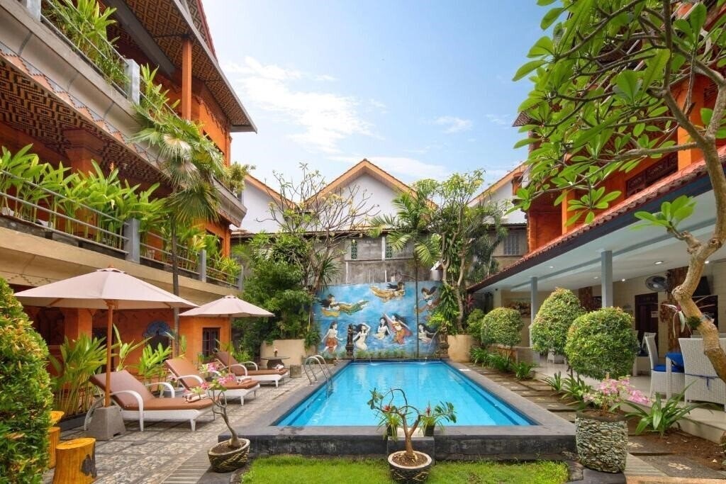 Картинка Hotel Lumbung Sari Legian 4*