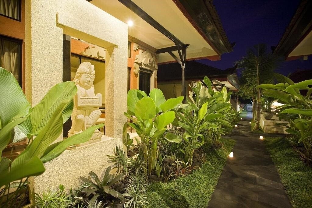 Картинка Natya Hotel Tanah Lot 4*