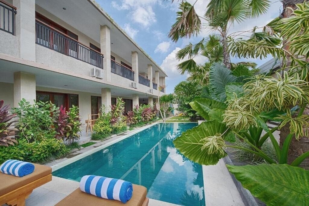 Фото Puri Canggu Villas & Rooms 4*