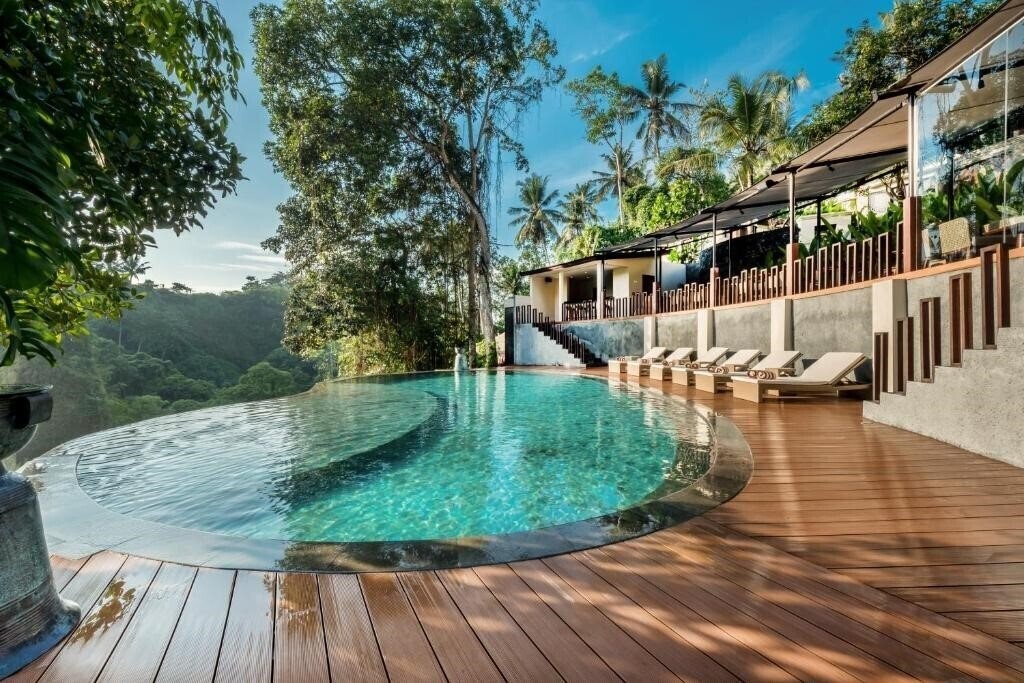 Фото Tanadewa Resort Ubud Bali by Cross Collection 4*