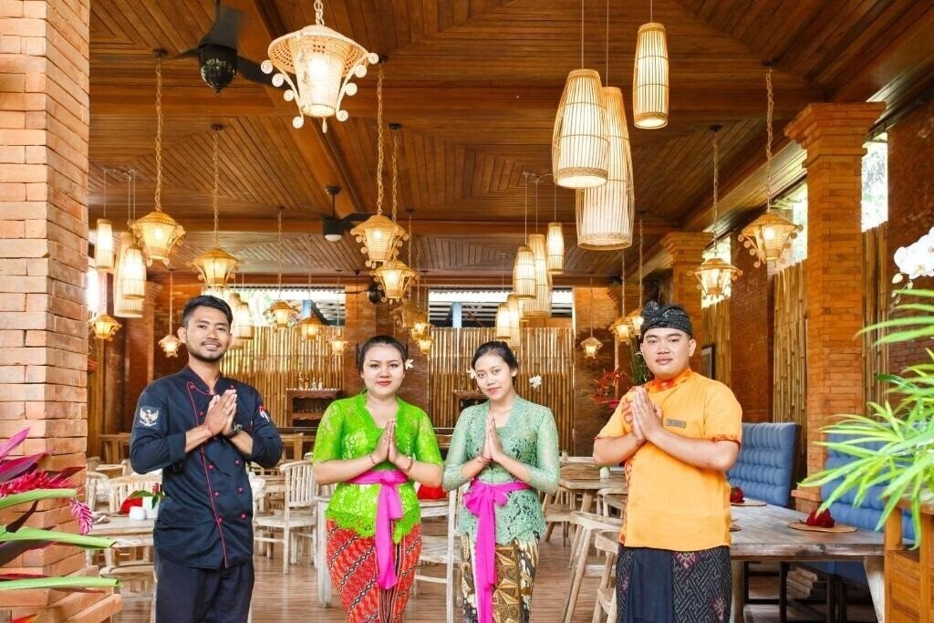 Картинка Ubud Raya Villa 4*