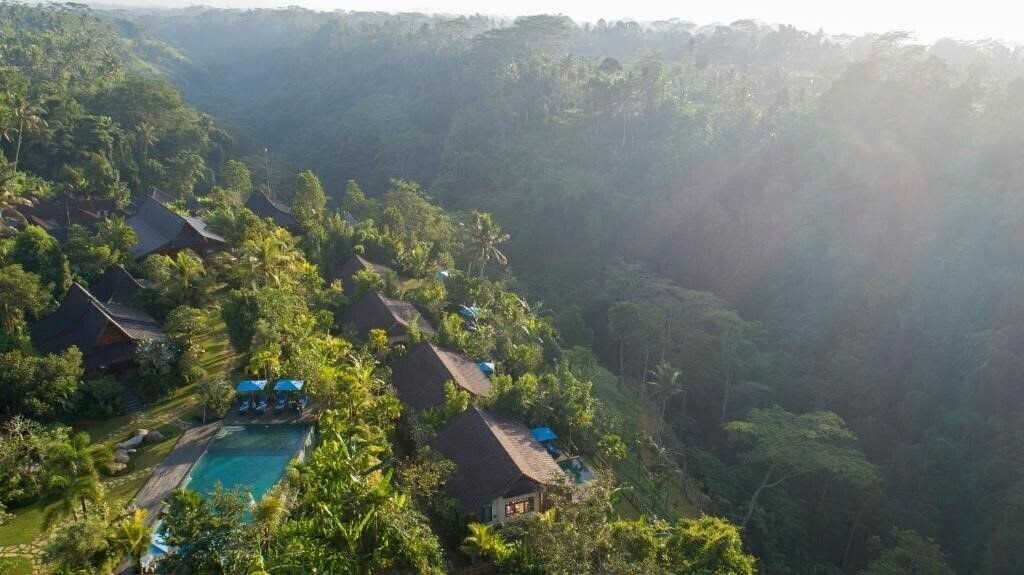 Готель Ubud Valley Boutique Resort 4*