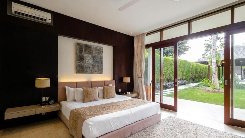 Фото Villa Kalyani + 4*