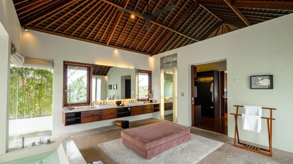 Фотография Villa Kalyani + 4*