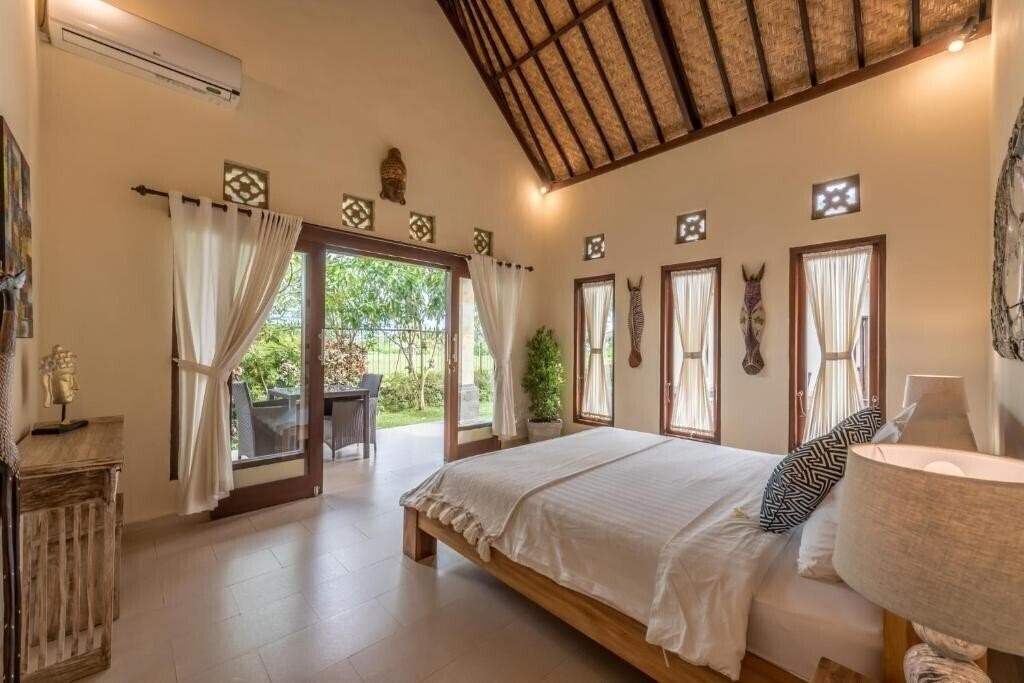 Фото Villa Kubu Agung 4*