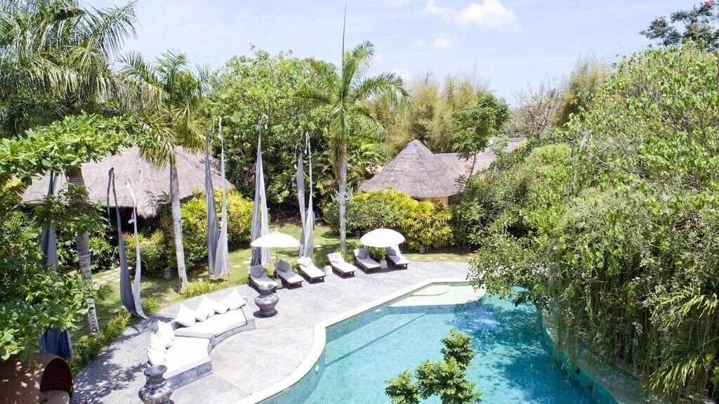 Отель Villa Mathis 4*