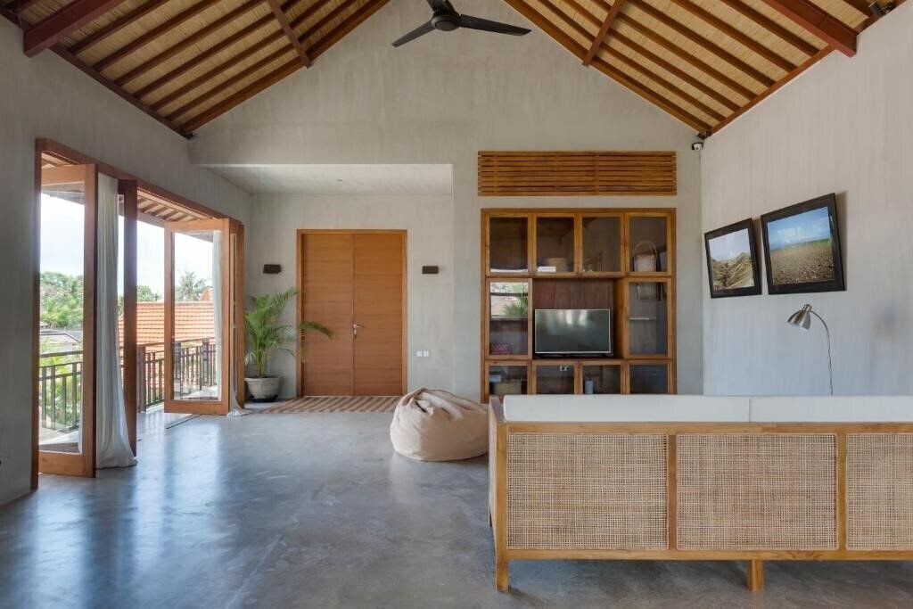 Фото Zin Berawa Villas & Bungalows 4*