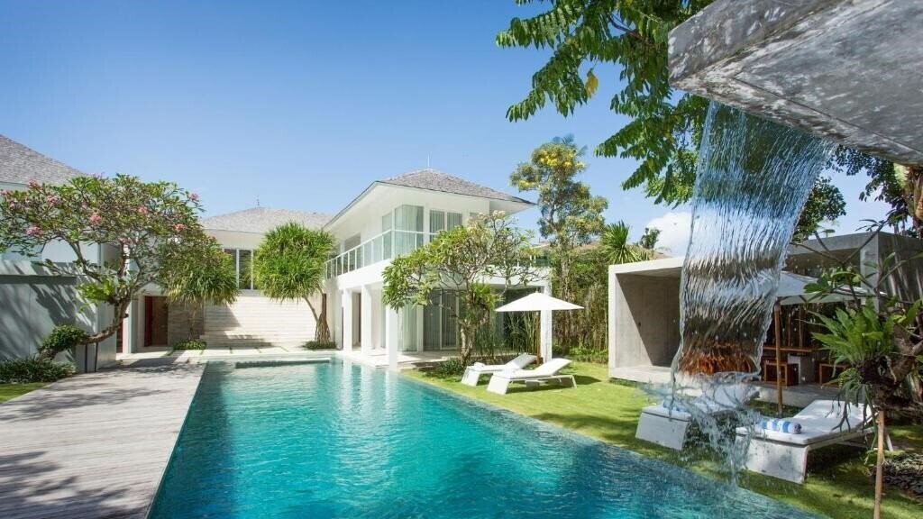Готель Villa Canggu 5*