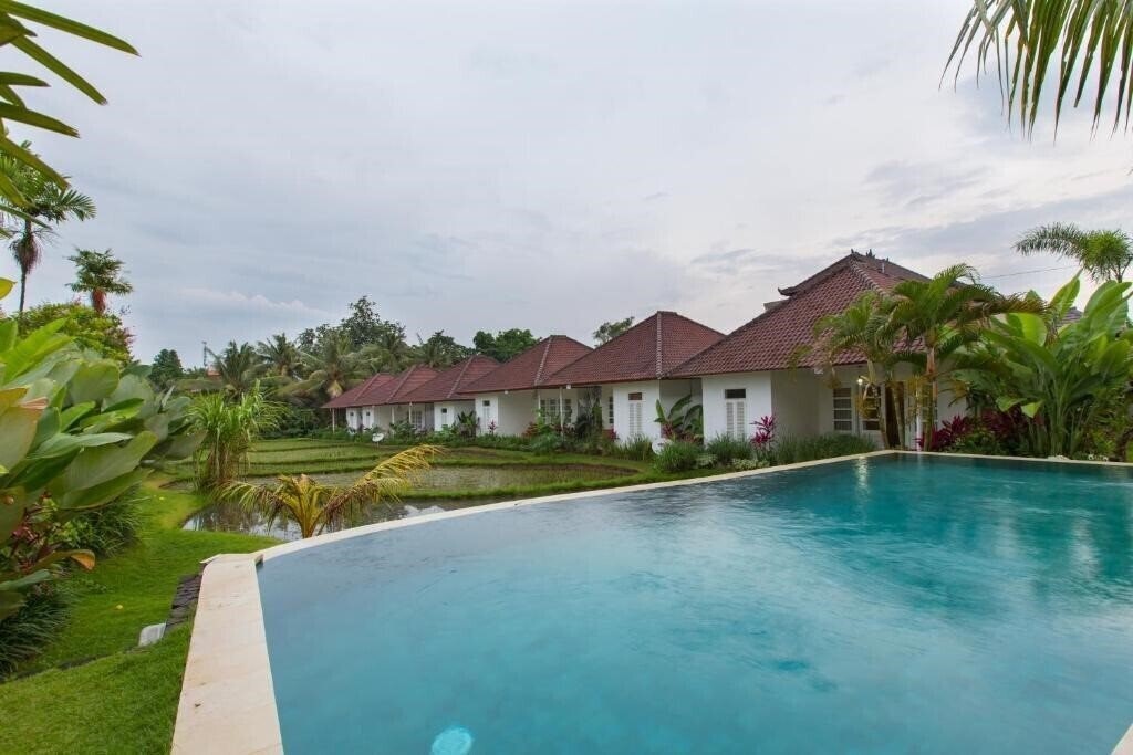 Фотографія Bije Sari Suite Bisma 4*