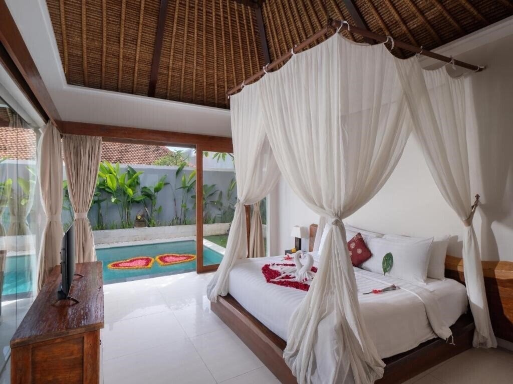 Зображення Avery Le Nixsun Villa by Waringin Hospitality 4*