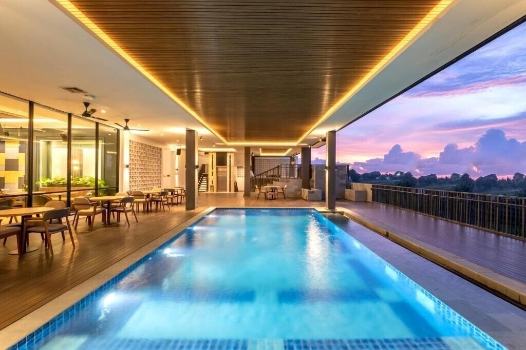 Готель Valstar Hotel Canggu 4*