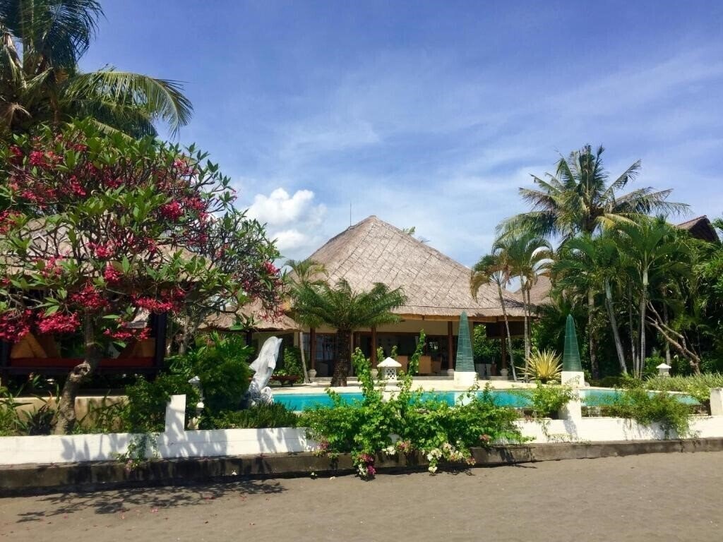 Готель Villa Surgawi 4*