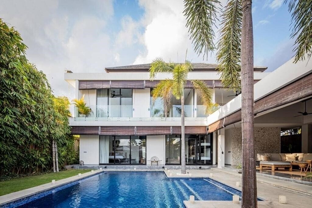 Отель Villa Waha 4*
