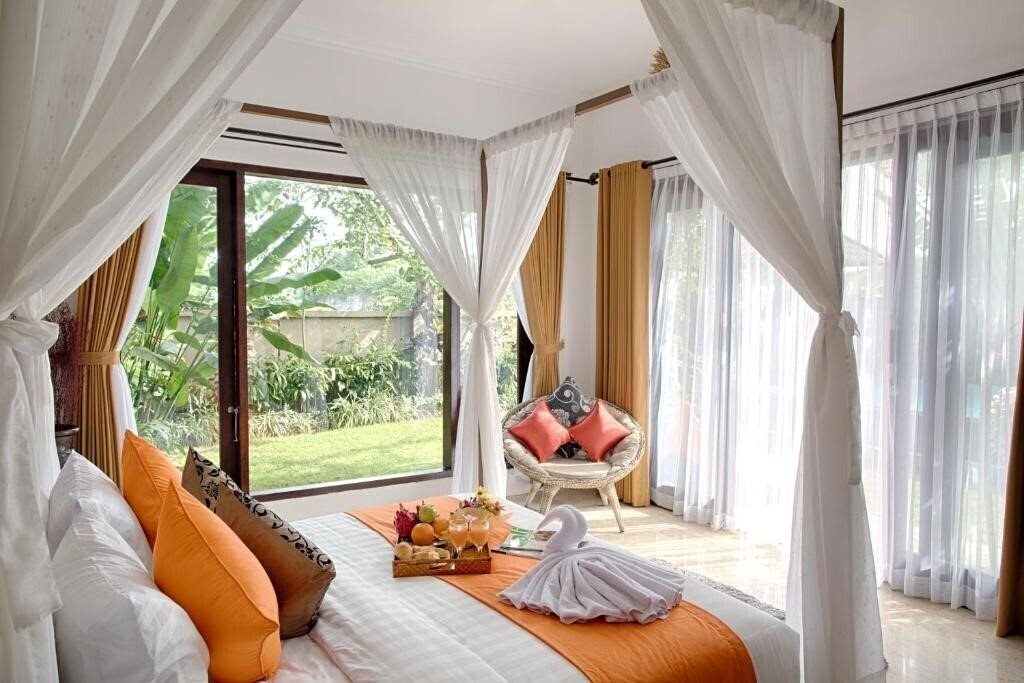 Фото Zara The Ocean View 4*