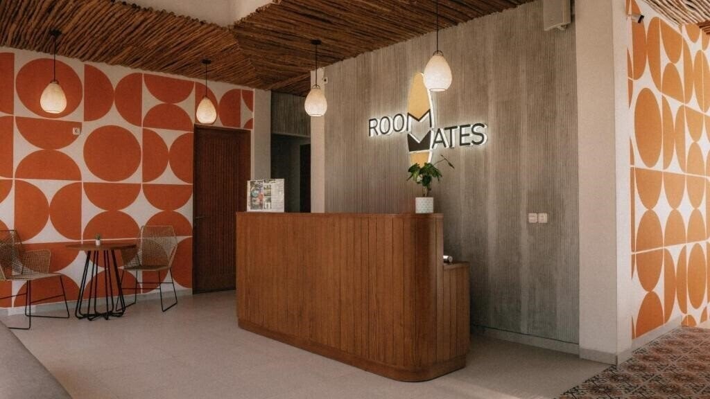 Фотографія Roomates Surf Camp Canggu 5*