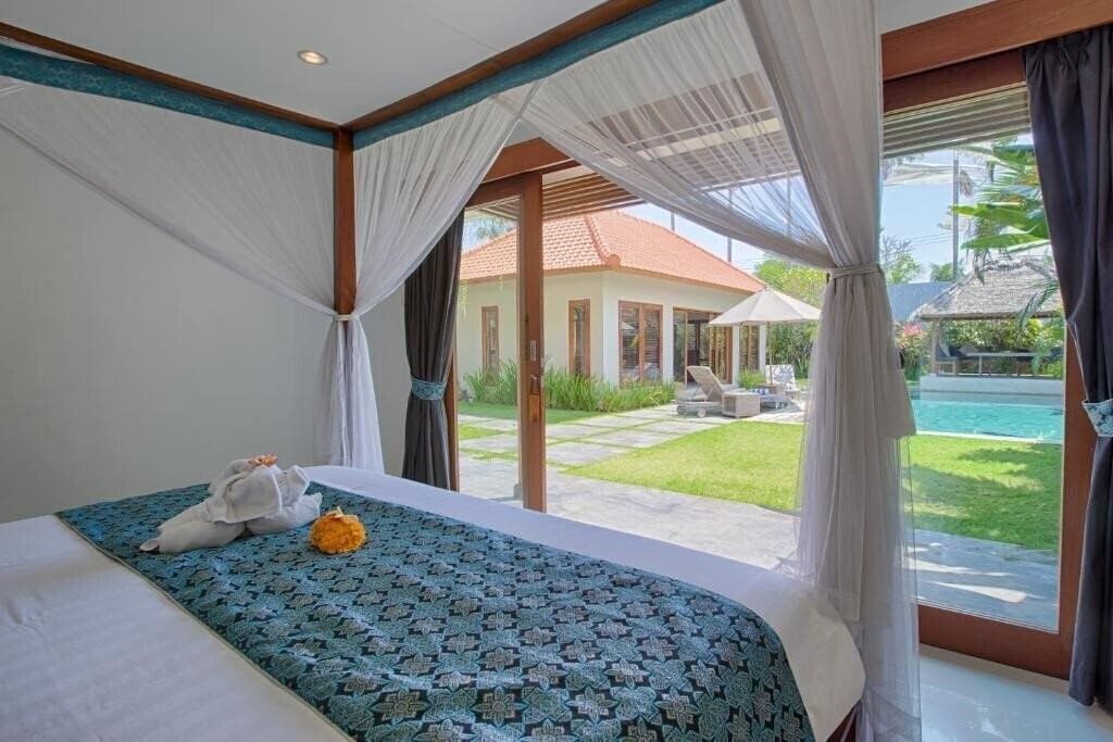 Фото Amore Villas 4*