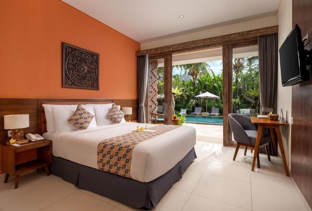 Фото Kahayana Suites 3*