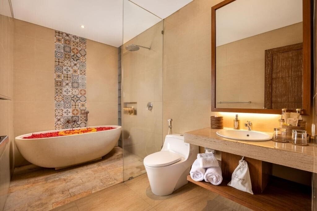 Фотография Kahayana Suites 3*