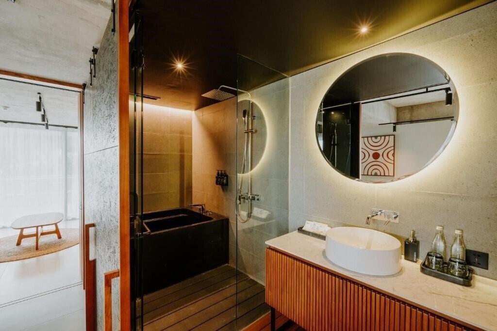 Фото The Komu Canggu Bali 4*