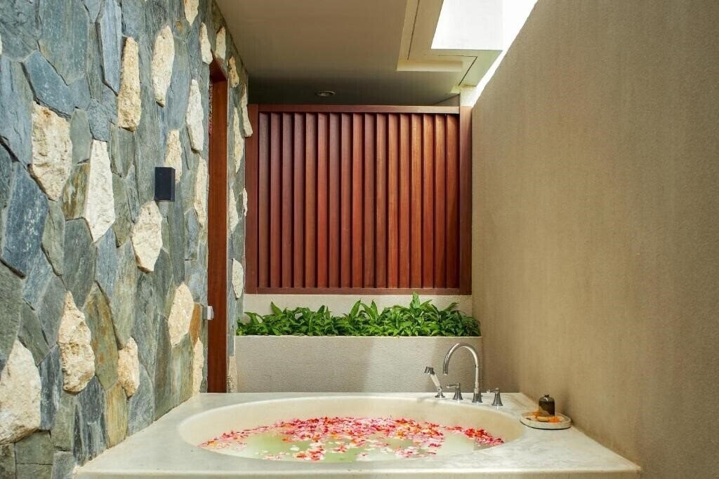 Фотография Aahana Village Bali 3*