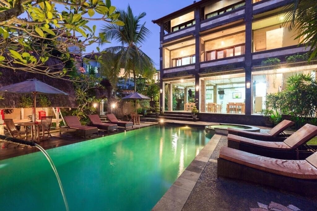 Фотографія Wenara Bali Bungalow 3*