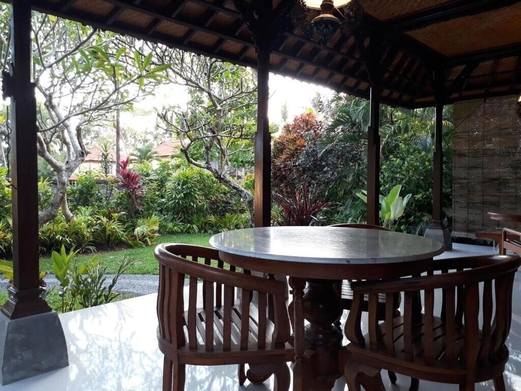 Картинка Nyoman Sandi Guest House 3*