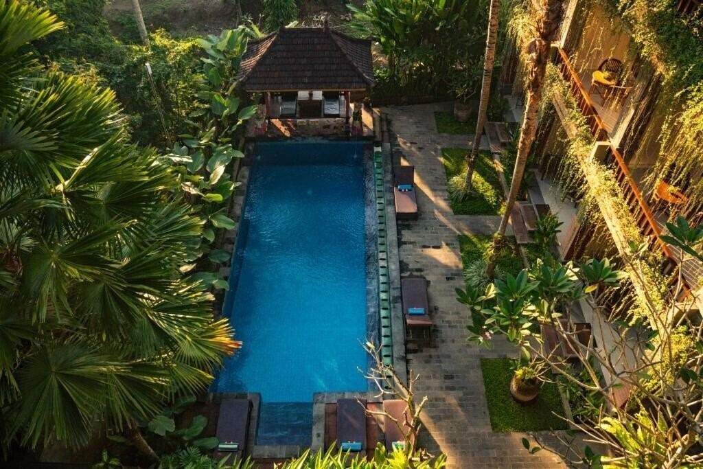 Отель Alam Terrace Cottages 3*