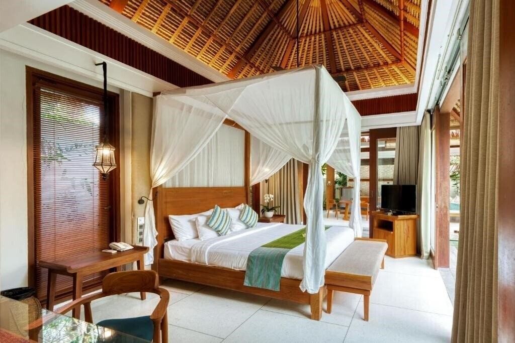Фото Regali Villa 3*