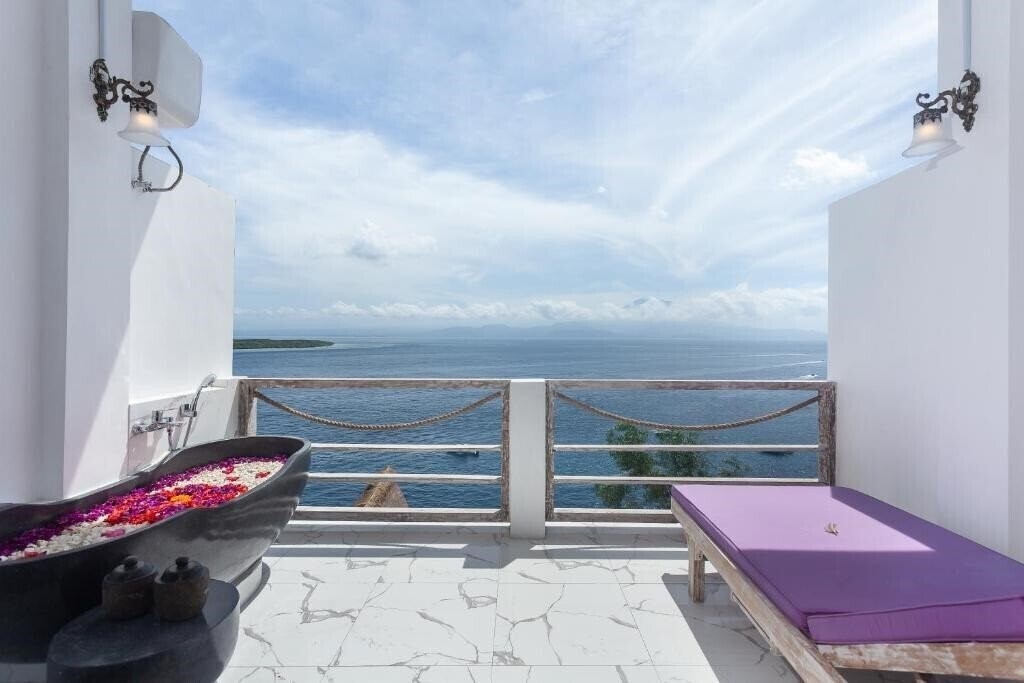 Фото Samuh Sunset Nusa Penida 4*
