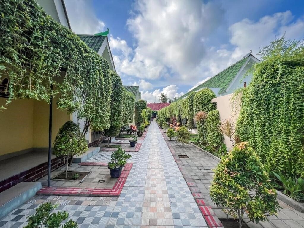 Готель Kesari Glory Hotel Nusa Penida 3*