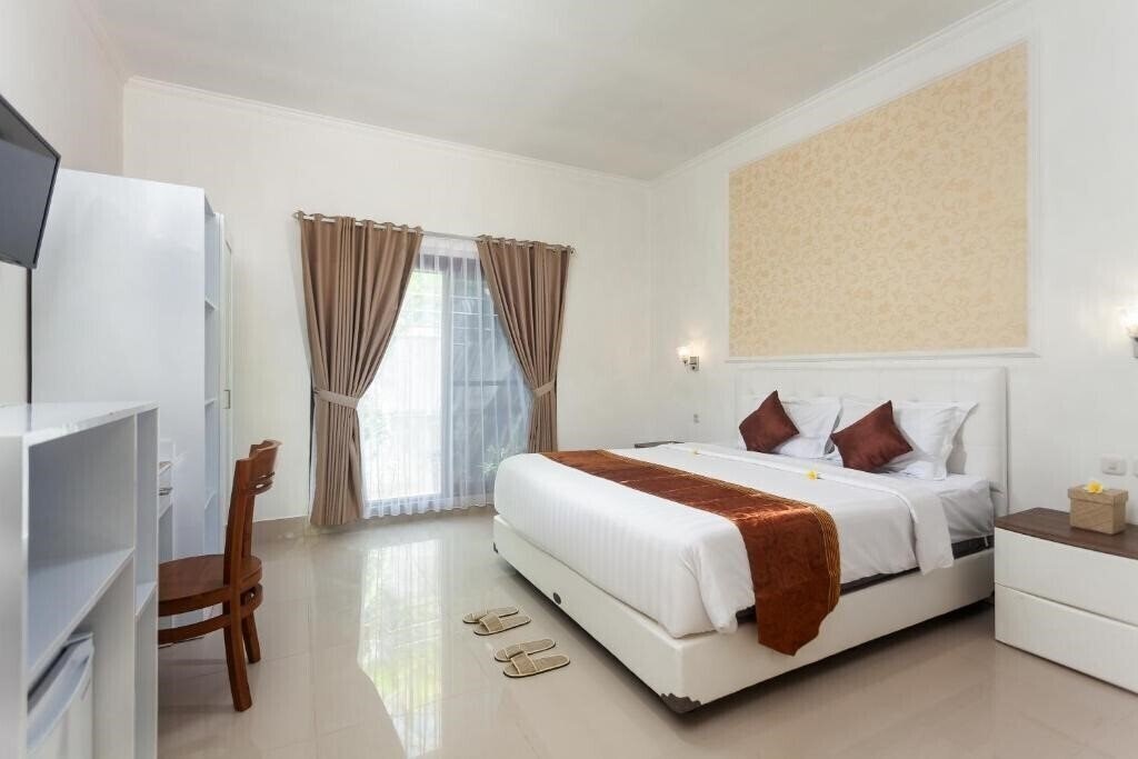 Фотографія Kesari Glory Hotel Nusa Penida 3*