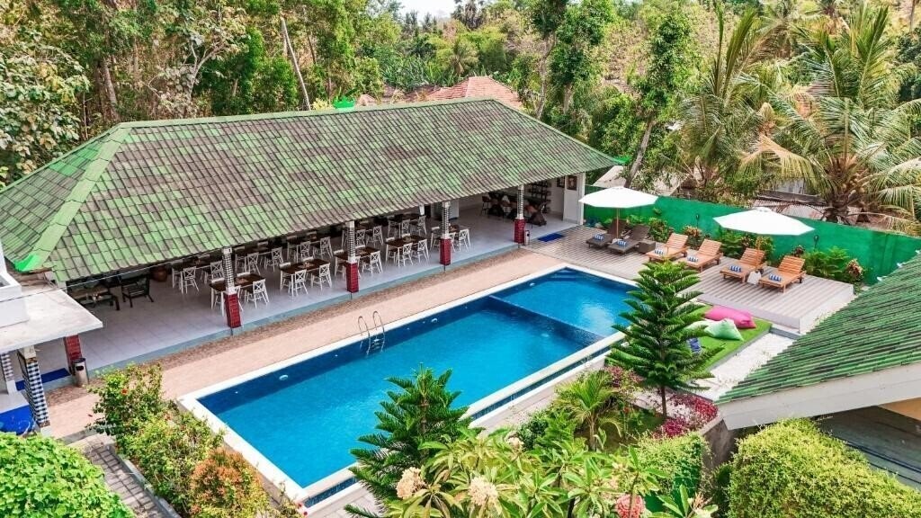 Картинка Kesari Glory Hotel Nusa Penida 3*