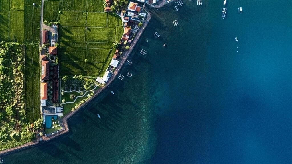 Фотография Lovina Beach Club & Resort 3*