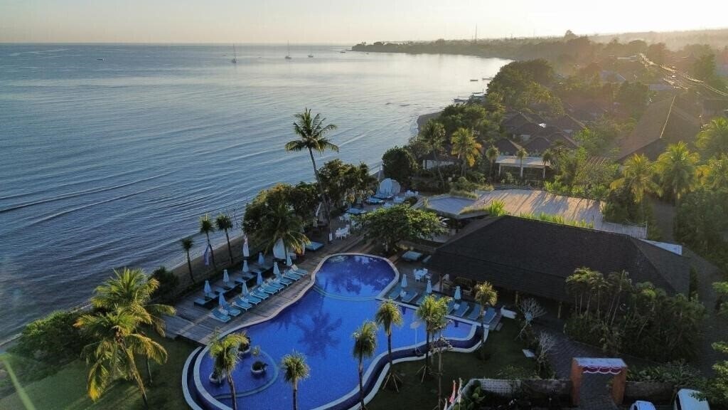 Готель Lovina Haven Boutique Resort 5*